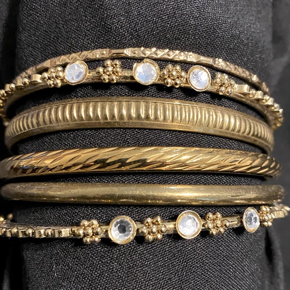 Gold bangles - Picture 2 of 2
